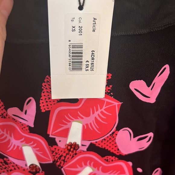 Beautiful Denny rose top Italian - Picture 3 of 4